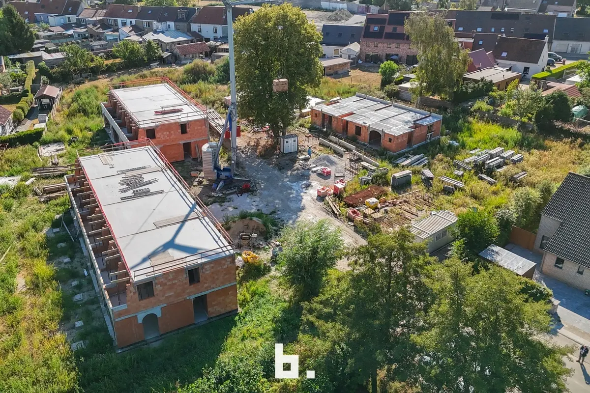 Kleinschalige groene verkaveling met 13 eigentijdse woningen - Koolkerke
