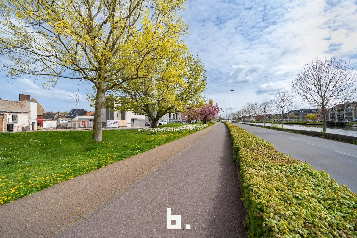 nieuwbouwwoning met authentiek karakter - Brugge