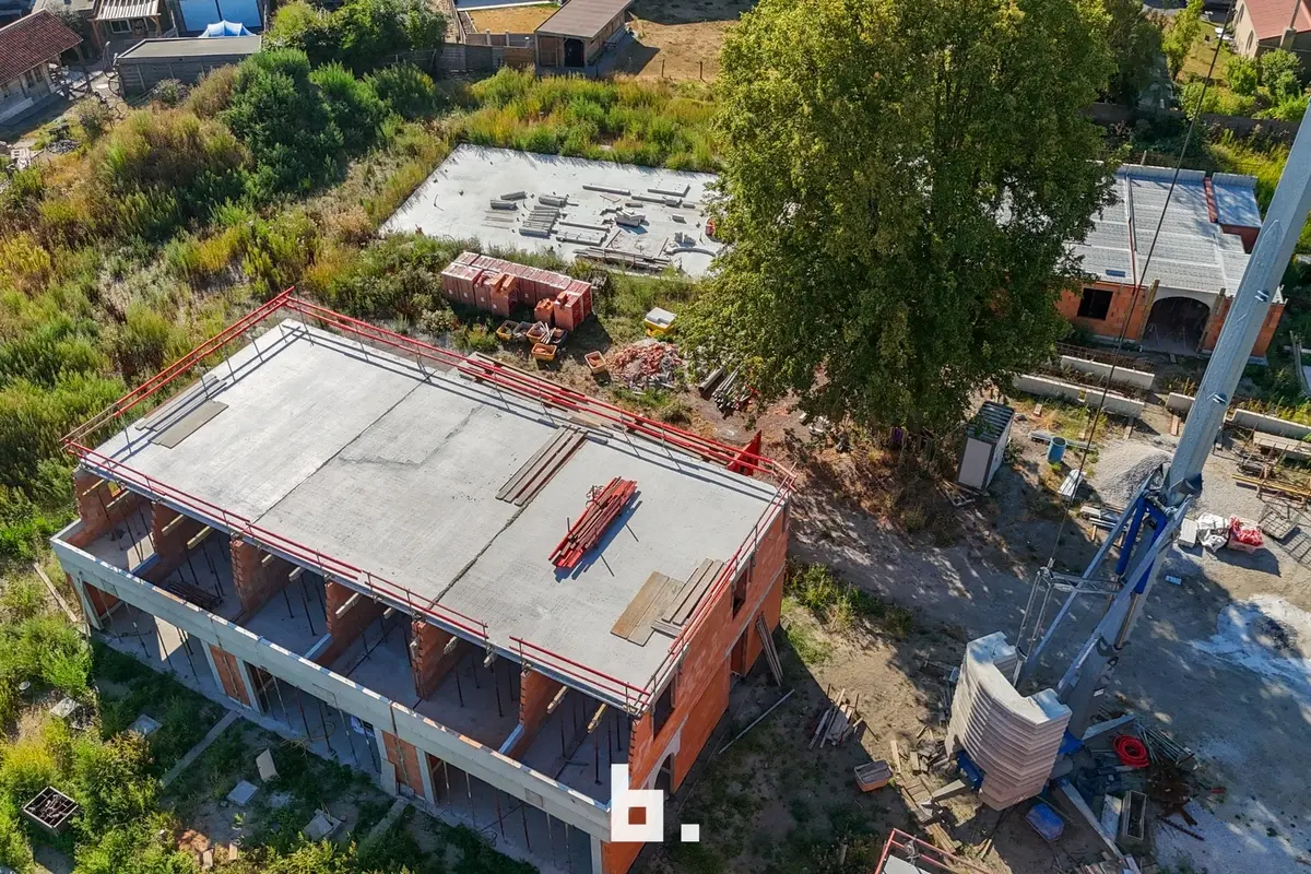 Kleinschalige groene verkaveling met 13 eigentijdse woningen - Koolkerke