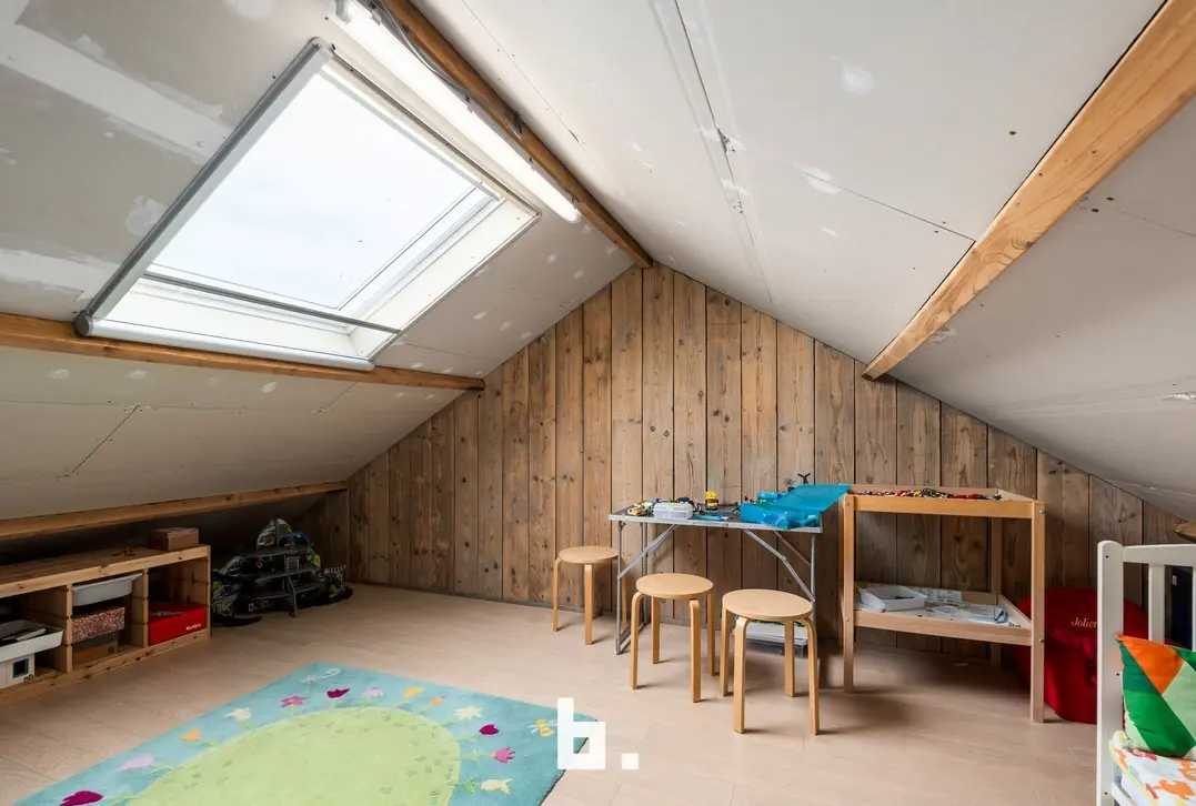 Instapklare woning met prachtige vergezichten in Hansbeke! - Hansbeke - €470.000