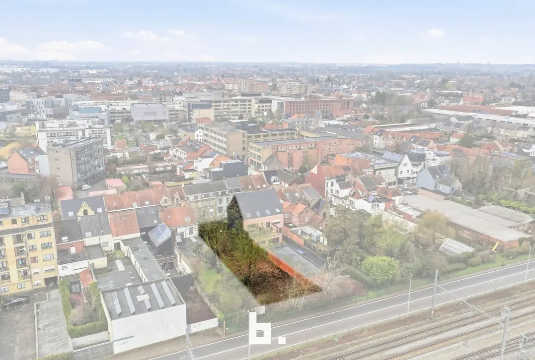 Bouwgrond van 650 m² te koop – Centrum Roeselare - Roeselare
