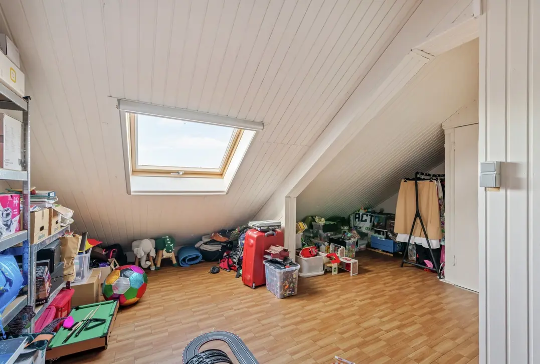 Ruime gezinswoning met zonnige tuin - Zele
