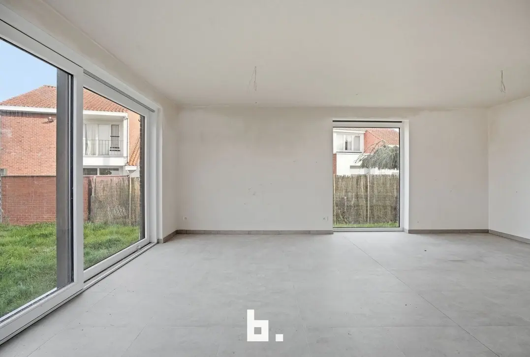 Nieuwbouwwoning te koop in Roeselare – Halfopen bebouwing - Roeselare