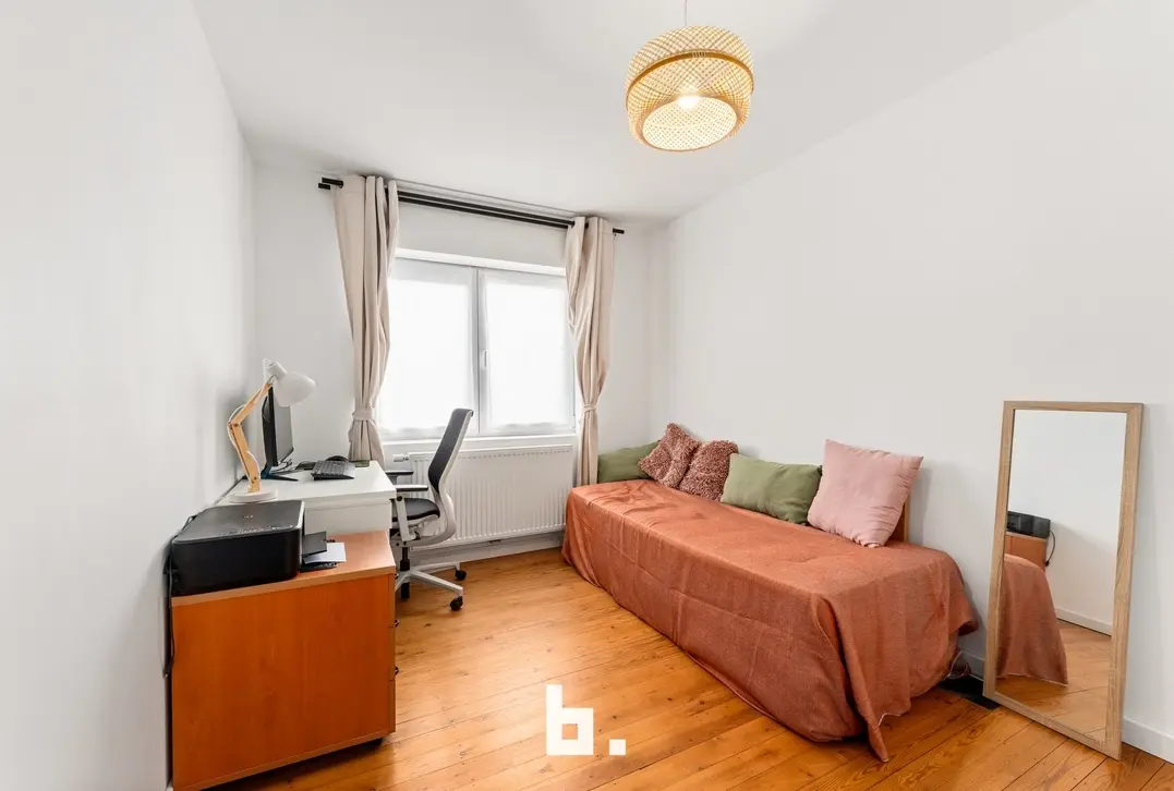 Gerenoveerde woning met grote tuin te Lauwe! - Lauwe - €299.000
