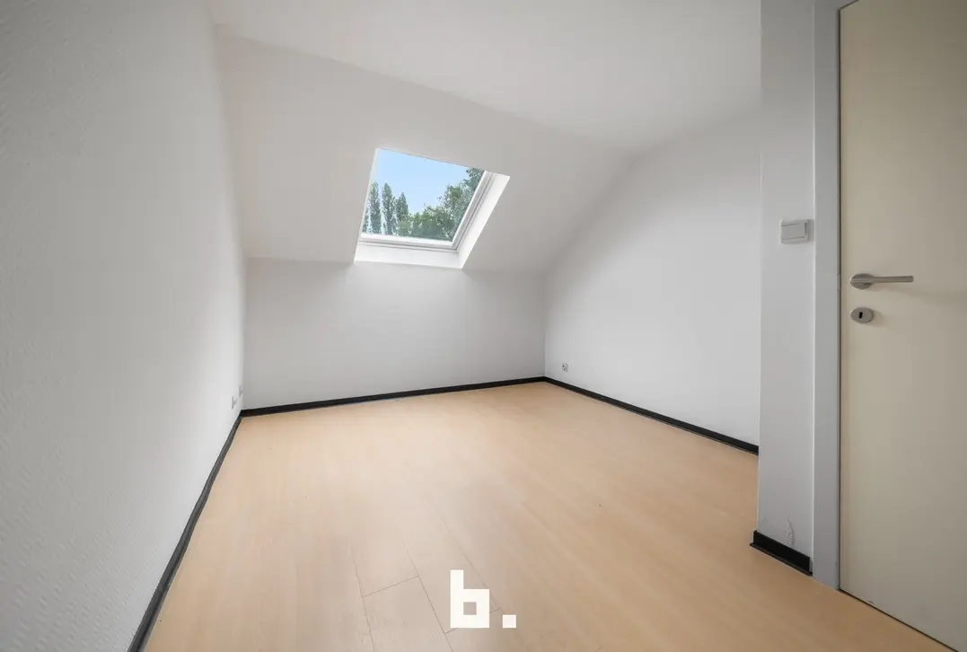 Landelijk gelegen woning op groot perceel met veel privacy - Zedelgem