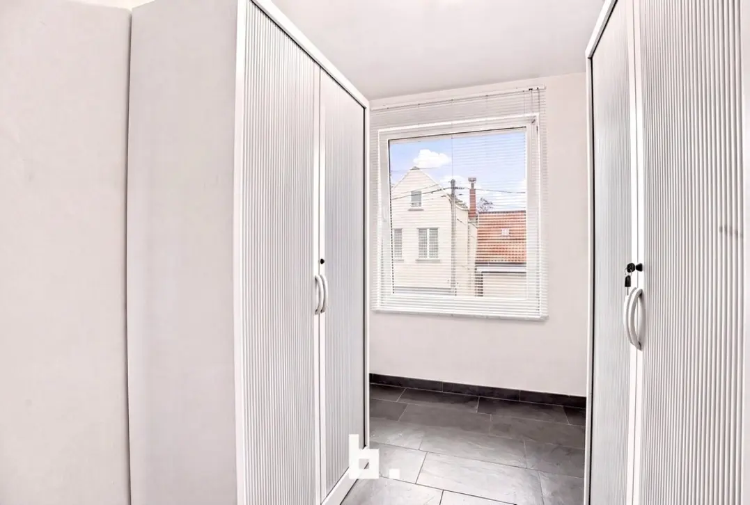 Energiezuinige woning met ruime loods van ca. 140 m² op centrale ligging - Roeselare