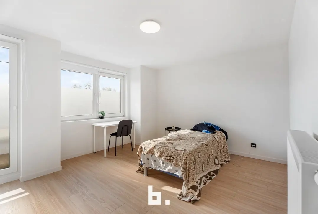 Instapklare, energiezuinige woning te koop in Roeselare – Topligging en uitstekende investering! - Roeselare