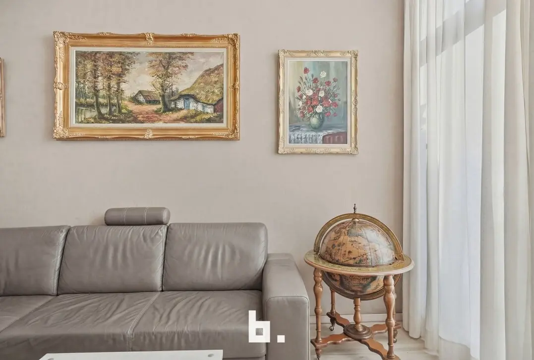 Ruime gezinswoning met tuin nabij het centrum - Roeselare