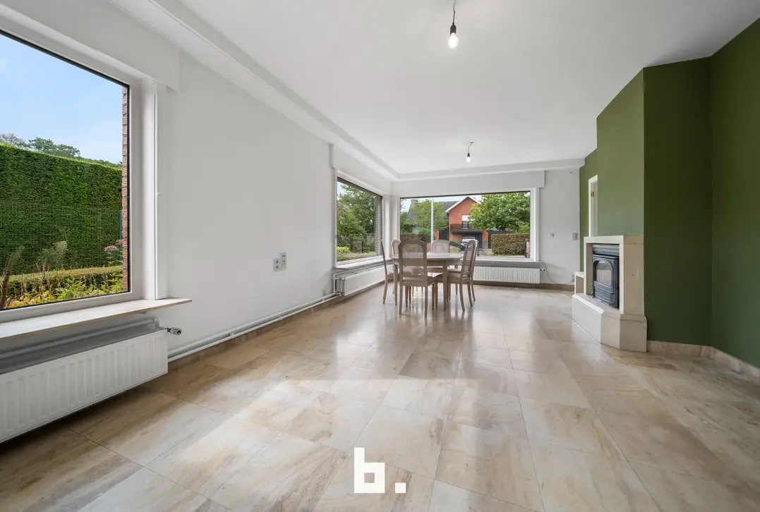 Te renoveren bungalow op schitterende ligging - Loppem