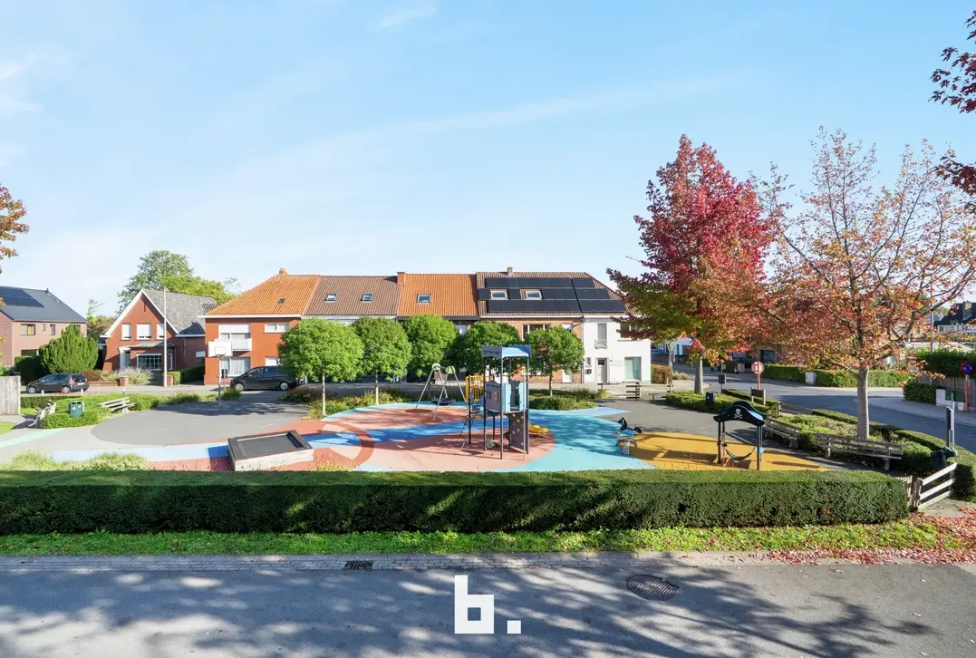 Woning met 3 slaapkamers, tuin en garage op zeer gegeerde ligging. - Sint-Andries