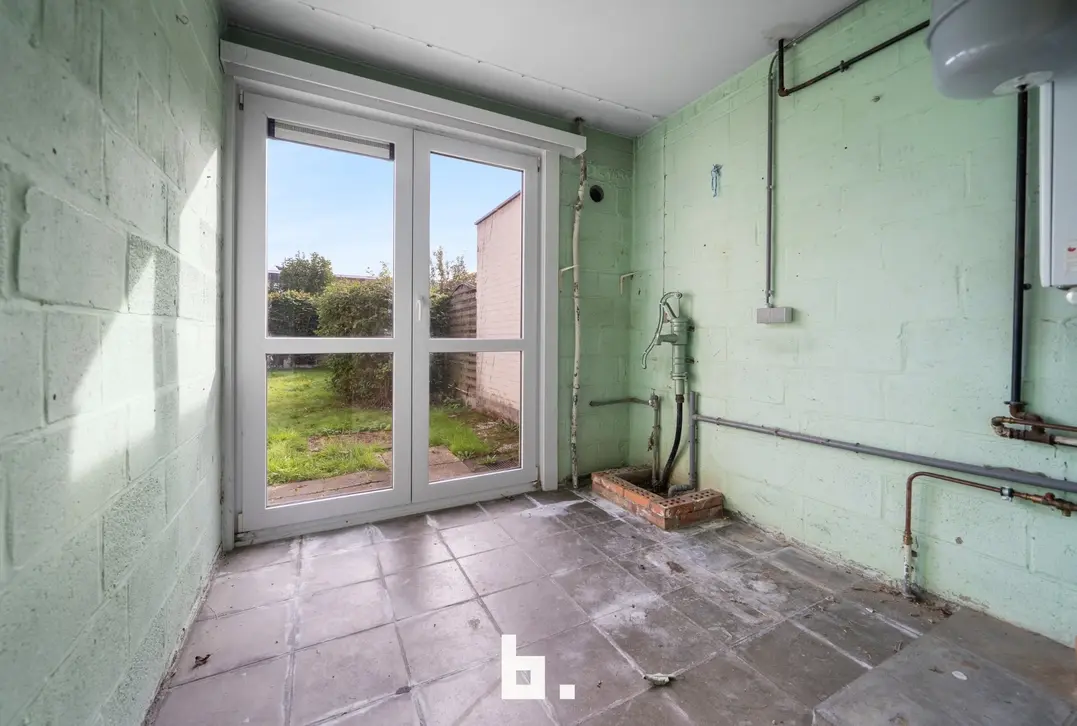 Energiezuinige woning met 3 slaapkamers, garage en tuin in Oostkamp - Oostkamp