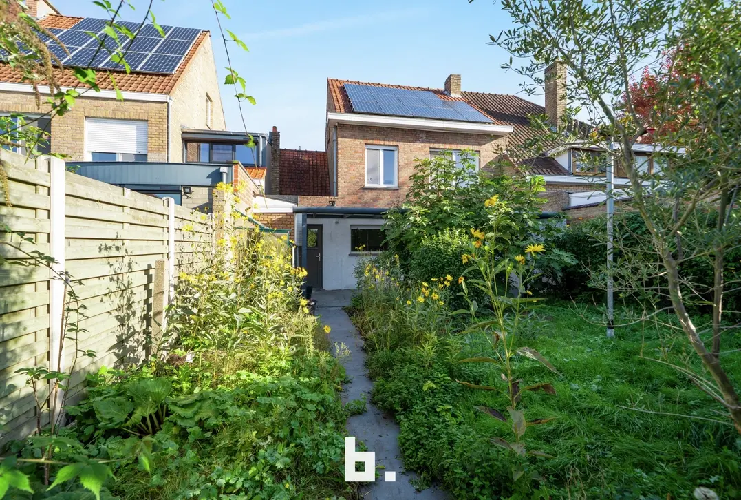 Woning met 3 slaapkamers, tuin en garage op zeer gegeerde ligging. - Sint-Andries