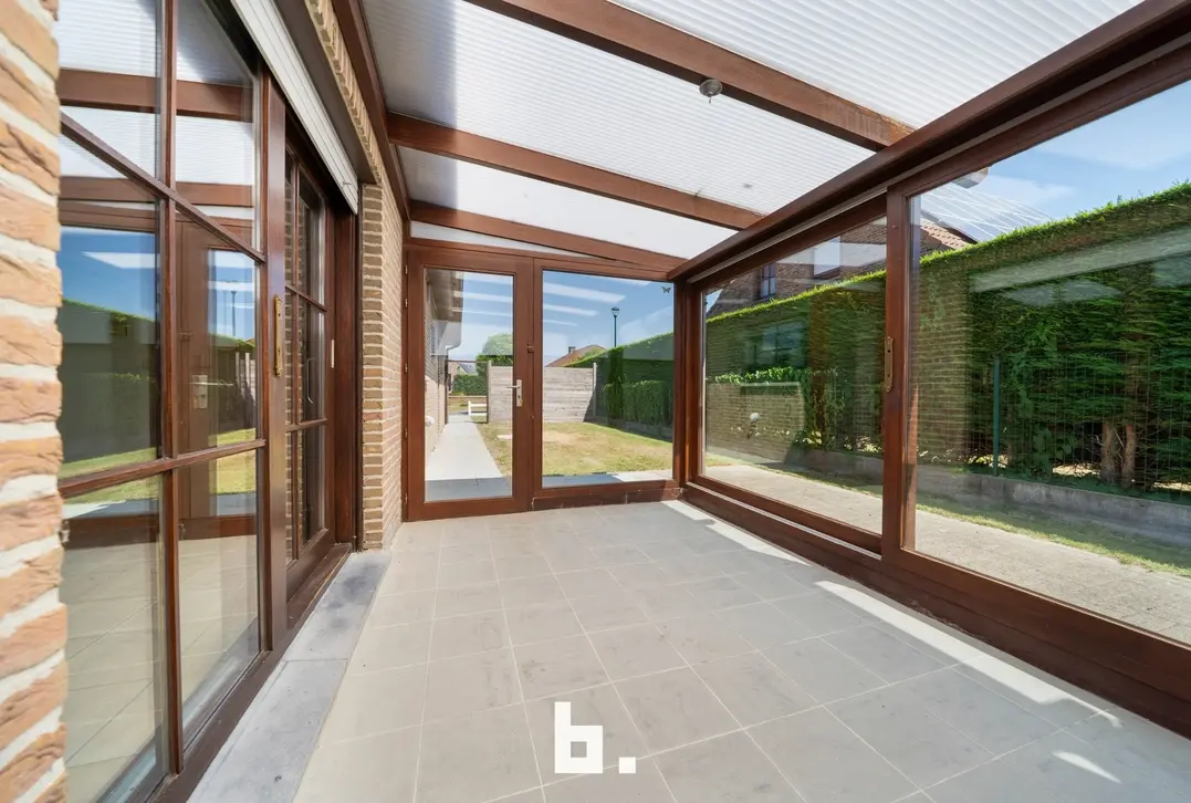 Alleenstaande villa, omgeven door groen - Blankenberge