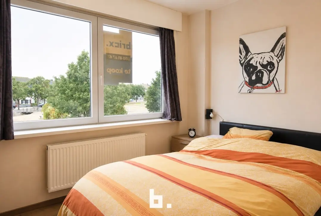 Te renoveren appartement met 2 slaapkamers, terras en zicht op het groen - Oostende