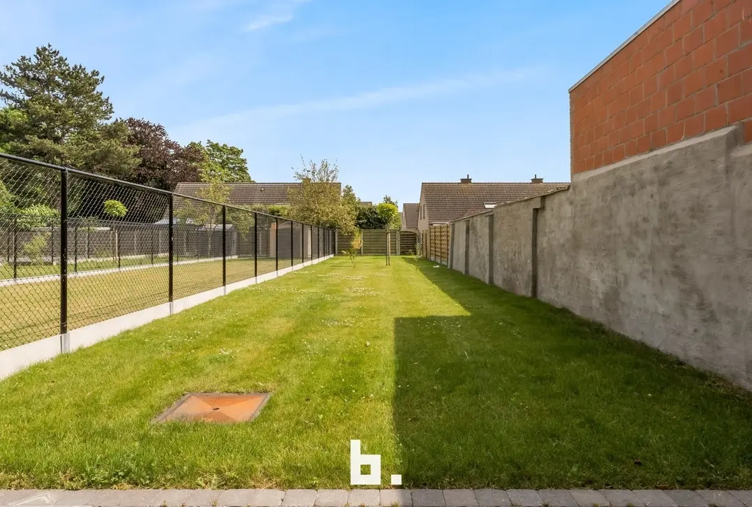 Ruime nieuwbouwwoning met zonnige tuin - Kortrijk