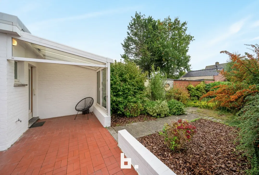 Energiezuinige gezinswoning met 3 slaapkamers en zonnige tuin te Brugge. - Brugge