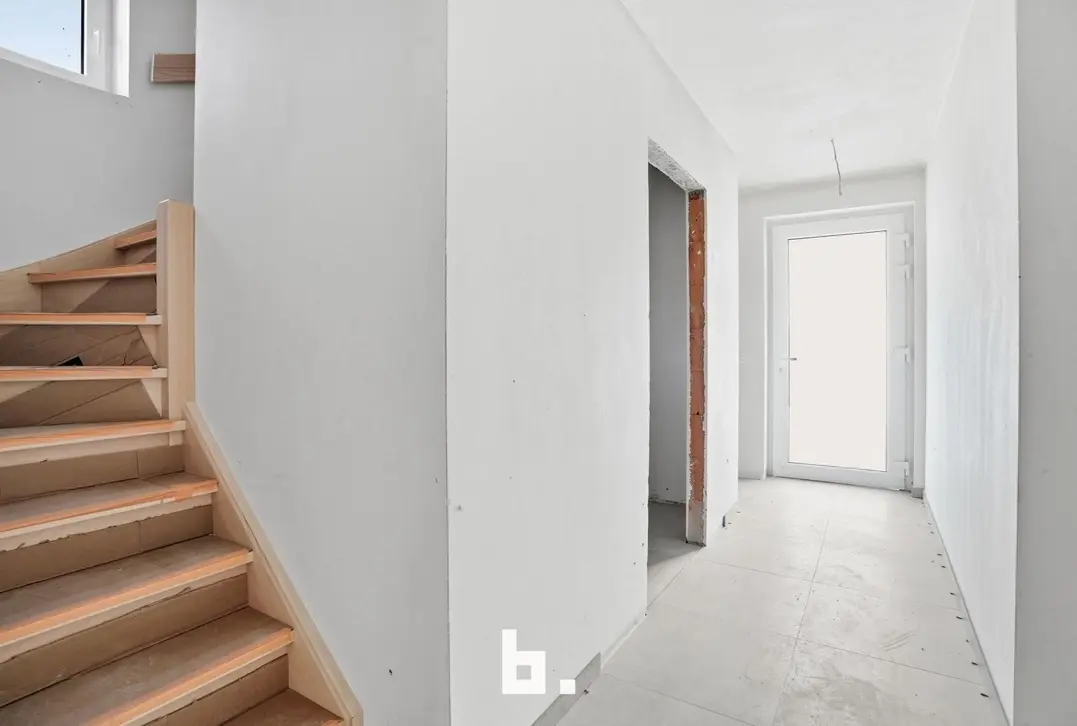 Nieuwbouwwoning te koop in Roeselare – Halfopen bebouwing - Roeselare