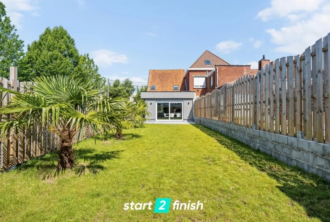 Instapklare, volledig gerenoveerde woning met zonnige tuin in Roeselare - Roeselare