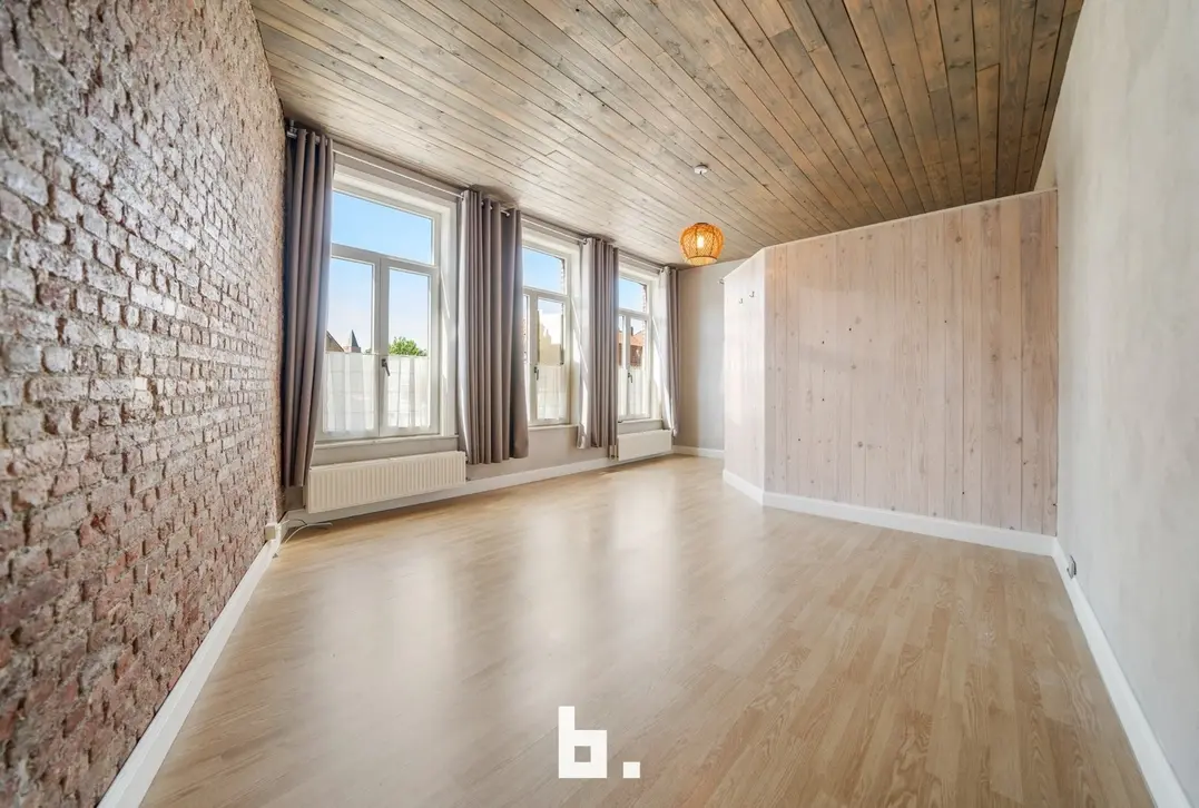 Prachtige, ruime instapklare woning gelegen aan de Brugse stadsrand. - Brugge