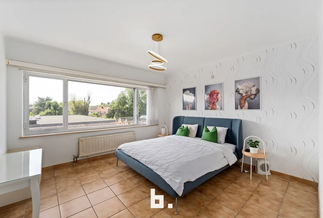 Zeer ruim Appartement in Centrum Kortrijk! - Kortrijk - €255.000