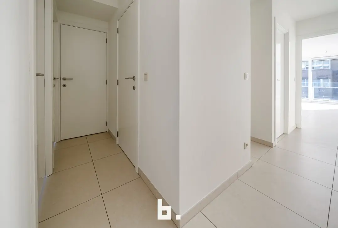 Instapklaar en zonnig appartement op toplocatie nabij zee - Oostende