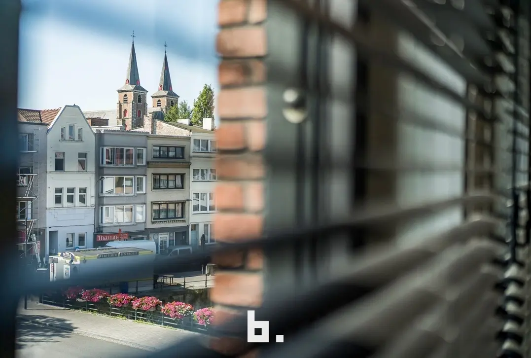 Subliem bemeubeld appartement met zicht op de Leie - Kortrijk