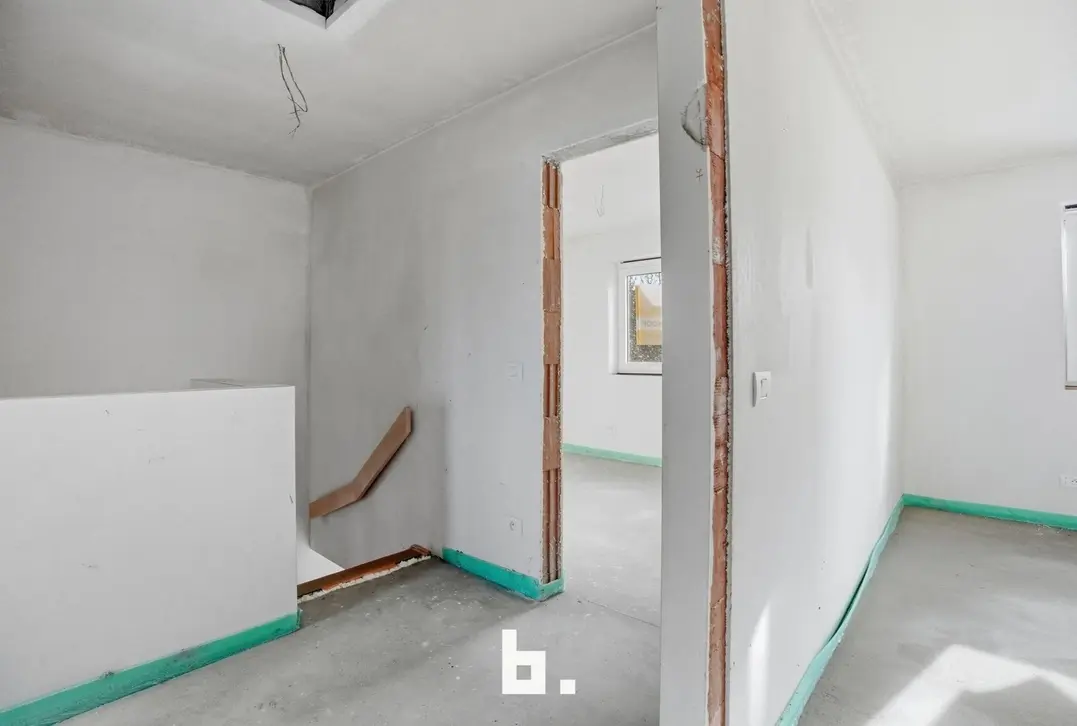 Nieuwbouwwoning te koop in Roeselare – Halfopen bebouwing - Roeselare