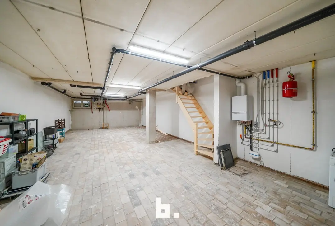 Tijdelijke gemeubelde verhuur - Moderne en ruime woning in hartje Brugge - Brugge