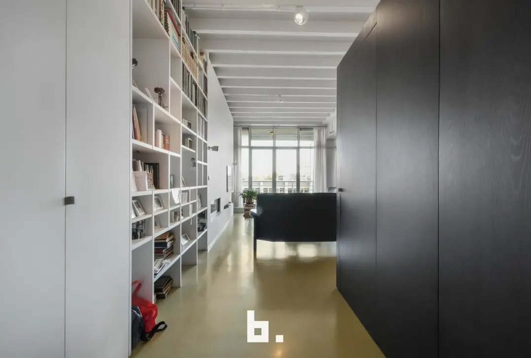 Unieke industriële loft te huur in Kortrijk - Kortrijk