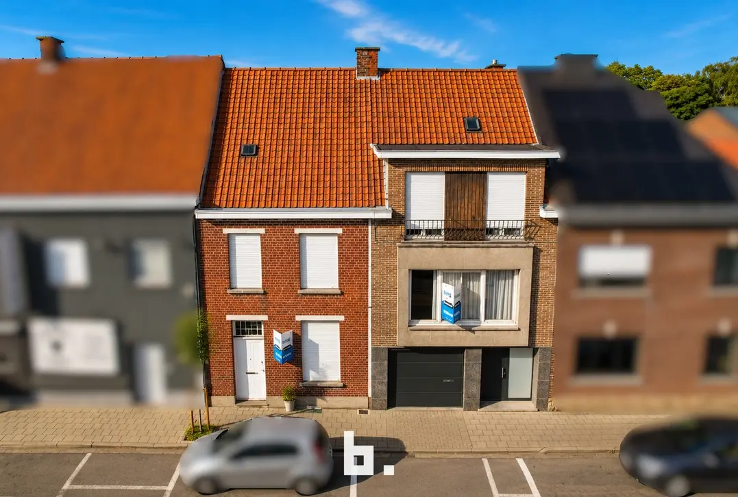 Renovatieproject in Harelbeke, twee woningen te koop - Harelbeke