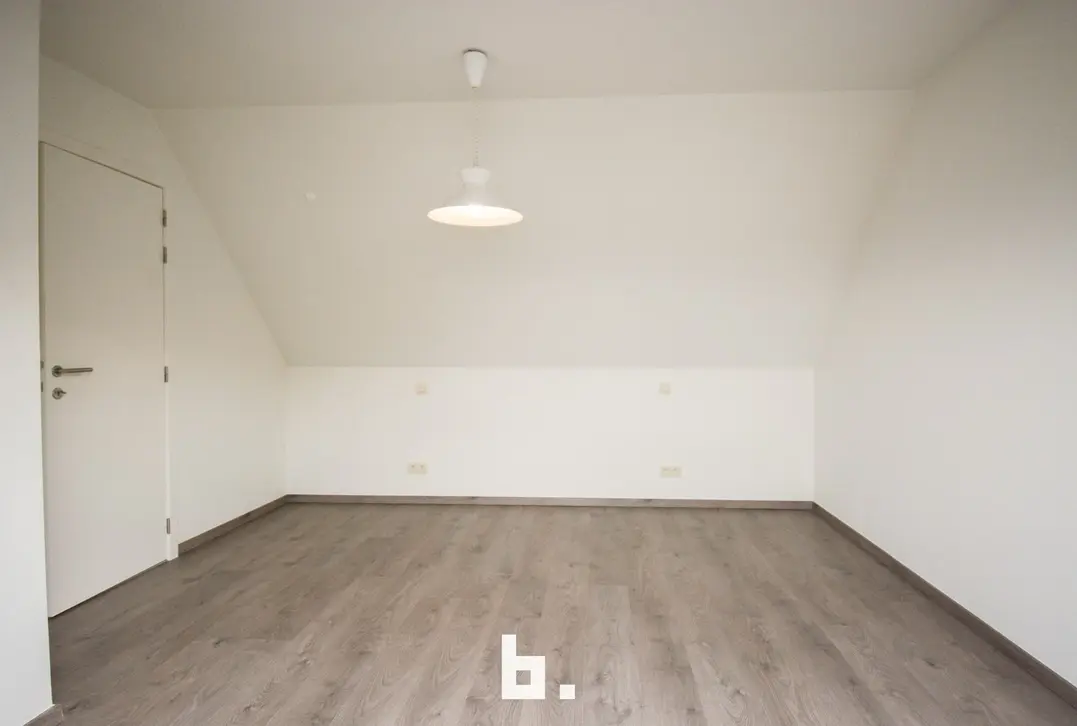 Erg ruim en recent duplex appartement - Zedelgem