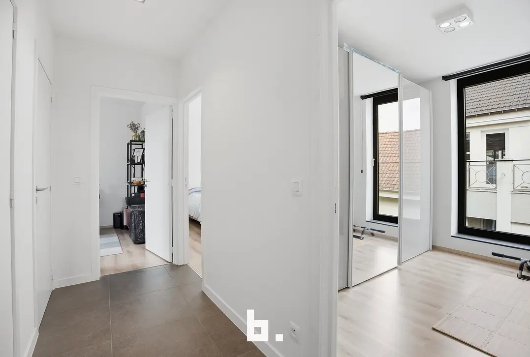 Uniek 3-slaapkamerappartement (133m²) met zonnig terras (15m²) op bijzonder centrale ligging - Kortrijk - €450.000