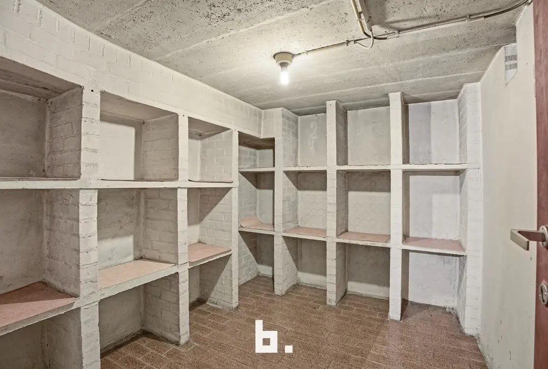 Villa met Loods in Sint-Eloois-Vijve - Waregem