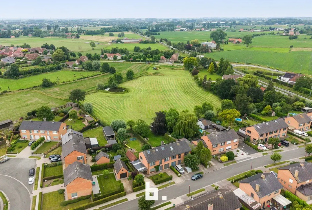 Instapklare woning met prachtige vergezichten in Hansbeke! - Hansbeke - €470.000