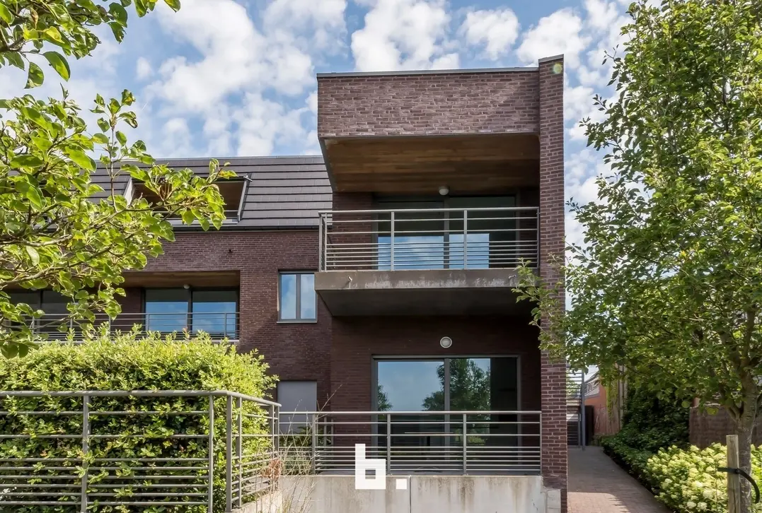 Ruim en energiezuinig nieuwbouwappartement met terras en dubbele autostaanplaats! - Moorslede