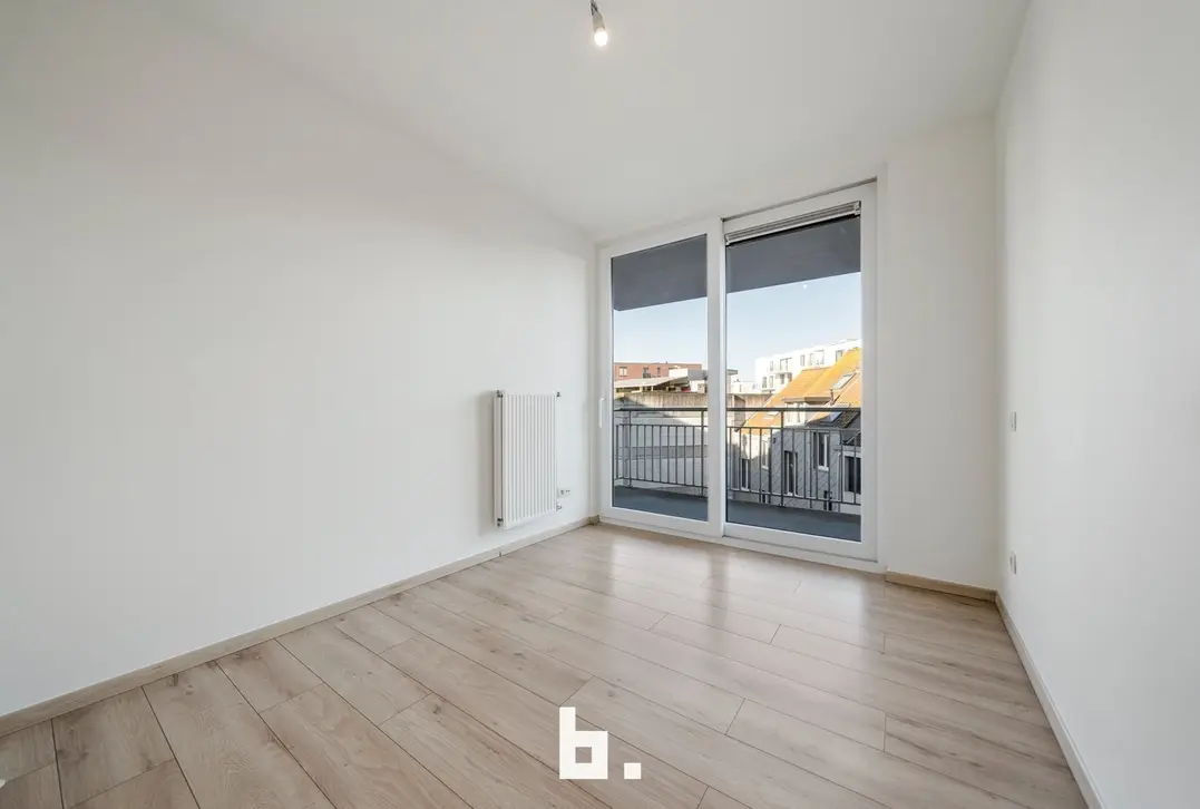 Instapklaar en zonnig appartement op toplocatie nabij zee - Oostende