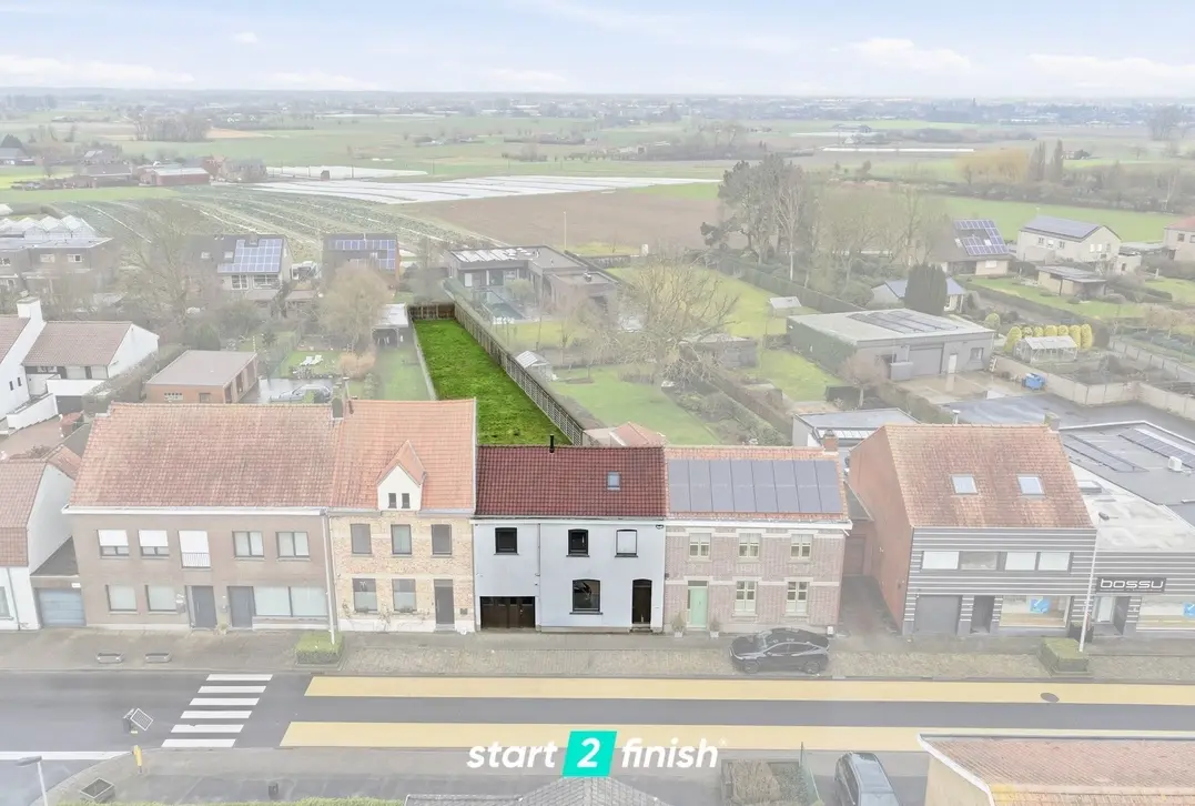 Ruime gezinswoning met zuidgerichte tuin en tal van mogelijkheden in Hooglede - Hooglede