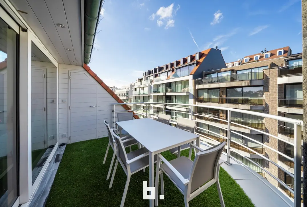Stijlvolle duplex met private lift nabij het Rubensplein te Knokke  - Knokke-Heist