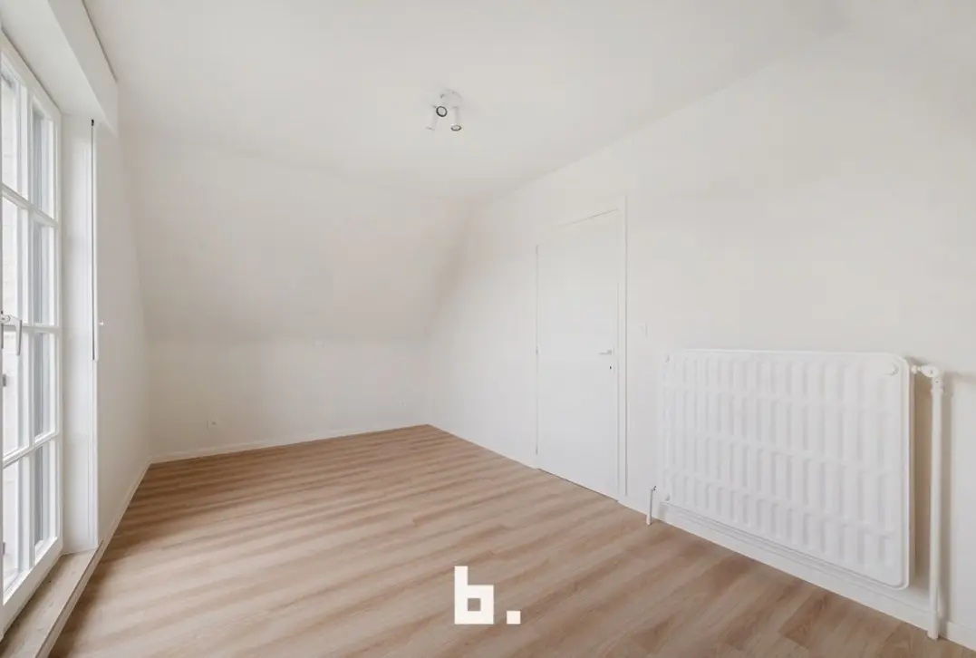 Instapklare alleenstaande woning op topligging - Oostkamp