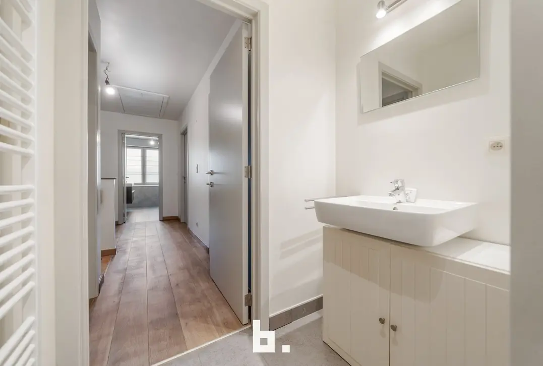 Instapkare halfopen bebouwing met 4 slaapkamers en garage op zeer gegeerde ligging! - Sint-Andries