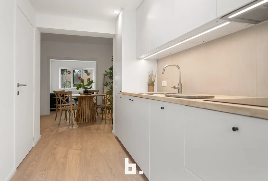 Instapklare woning met charmante tuin i - Brugge