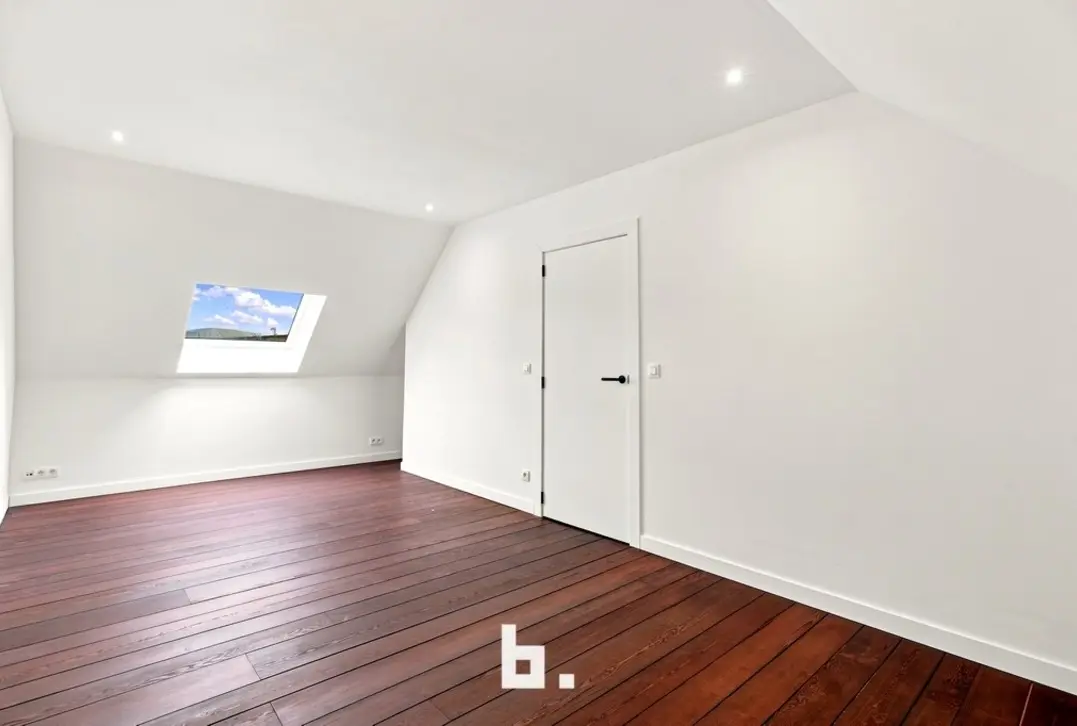 Instapklare halfopen bebouwing met 3 slaapkamers, prachtige tuin én uitweg in Sint-Eloois-Winkel! - Ledegem