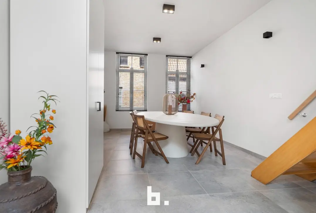 stadswoning met eigentijdse stijl 3 volwaardige slaapkamers  - Brugge