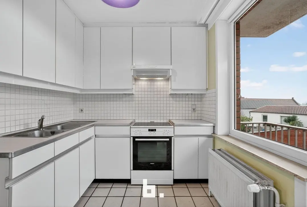 Ruim en verzorgd appartement met garage in hartje Tielt! - Tielt