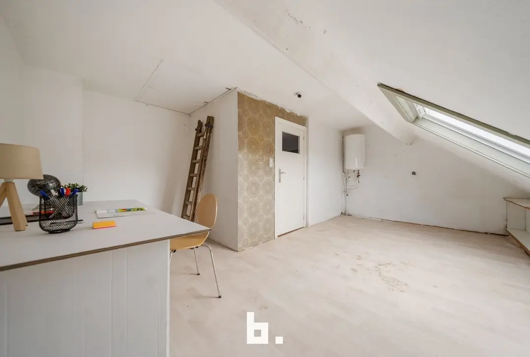 Ruime gezinswoning met 5 slaapkamers en stadstuin op topligging te Vogelzang Oostende - Oostende