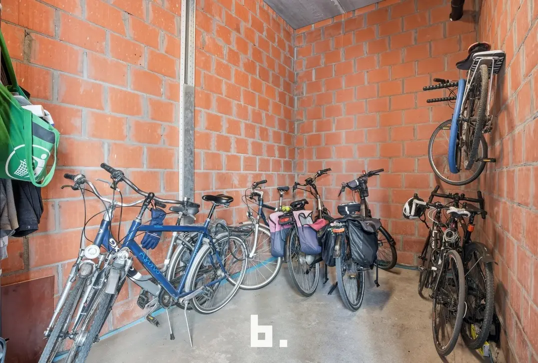 Uniek 3-slaapkamerappartement (133m²) met zonnig terras (15m²) op bijzonder centrale ligging - Kortrijk - €450.000