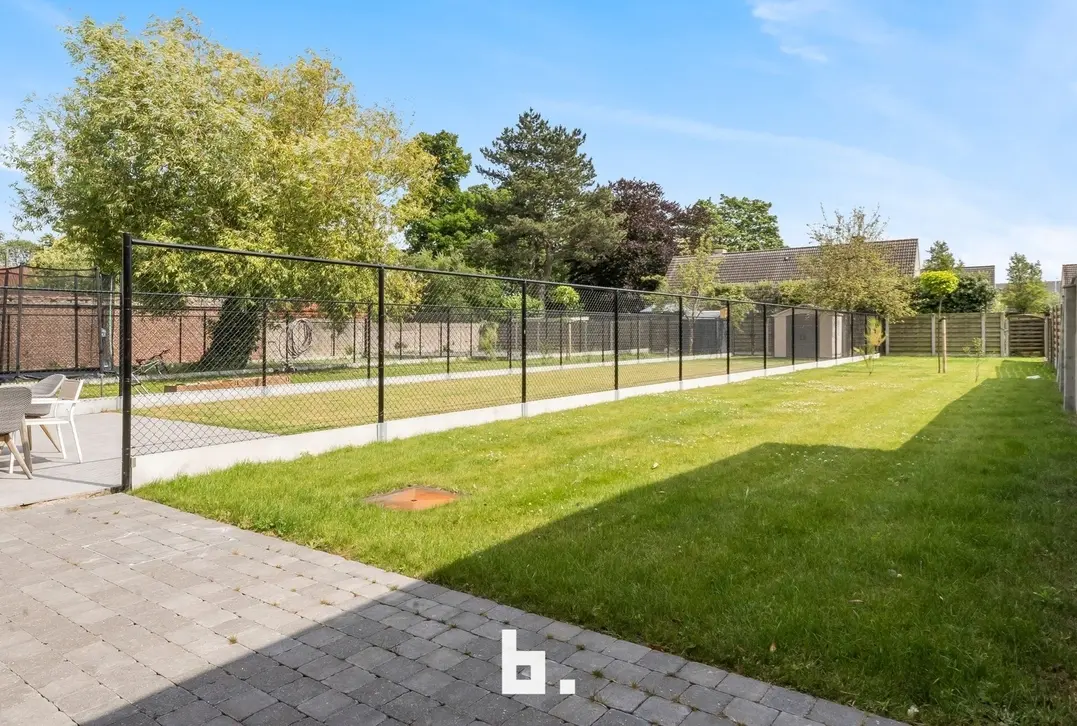 Ruime nieuwbouwwoning met zonnige tuin - Kortrijk