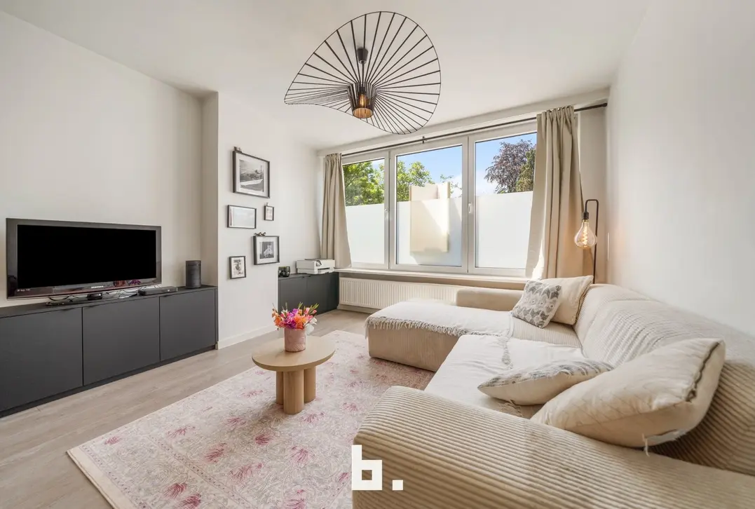 Gerenoveerd lichtrijk 1-slaapkamer appartement met terras - Brugge