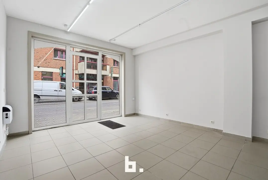 Handelspand te koop op topligging in Roeselare - Roeselare