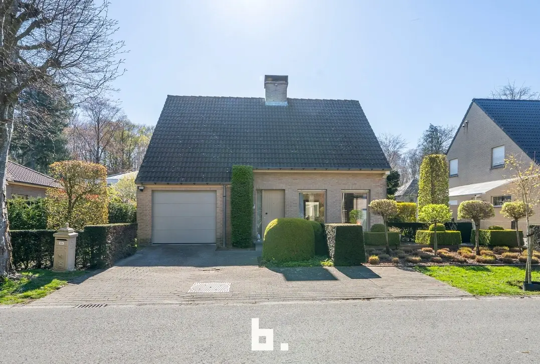 Verzorgde woning gelegen in residentiële wijk - Jabbeke